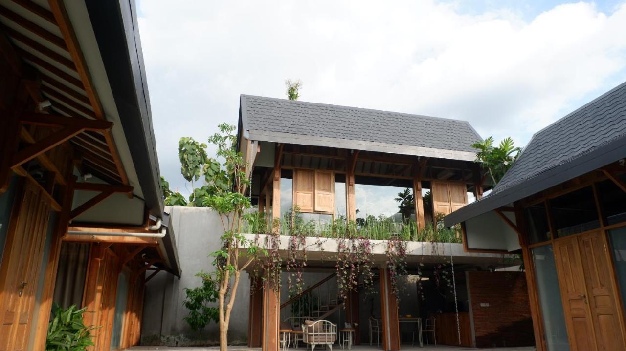 Ayom Java Village Solo Kültér fotó